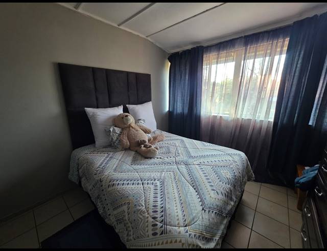 2 BEDROOM TOWNHOUSE FOR SALE IN SASOLBURG EXT 2